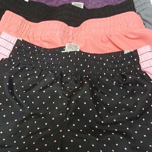 DANSKIN NOW BUNDLE OF GIRLS SHORTS L & XL SEE DESCRIPTION